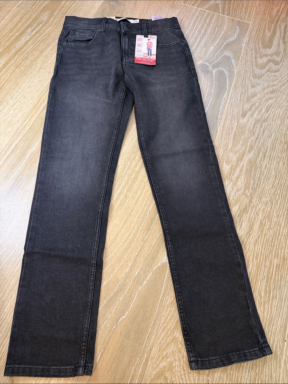 Levi’s Boys 510 Skinny Jeans NWT Size 16 W28 L30 (12-13yrs)